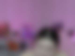 Live cam show with Maya-Raay - Body Massage on crypto-cams