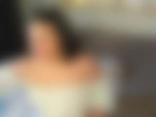 Maya-Raay's Live Sex Cam Show
