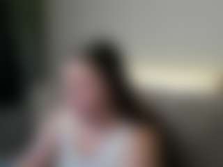 Maya-Raay's Live Sex Cam Show