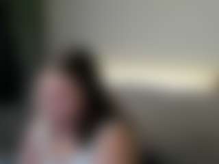 Maya-Raay's Live Sex Cam Show