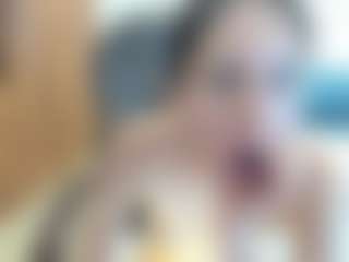 Live cam show with Shary-leon - Ass Bouncing on Soda Cam