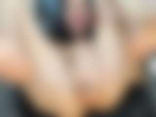 Live cam show with Shary-leon - Shaved Pussy Teen (18+) on Milfs Live