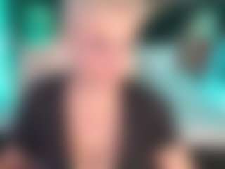 CrystalVibe's Live Sex Cam Show