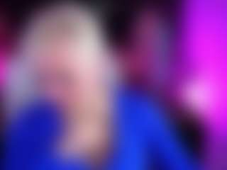CrystalVibe's Live Sex Cam Show