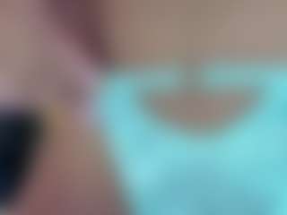 Live cam show with ErikaMoore - Boots on 1on1-livenow