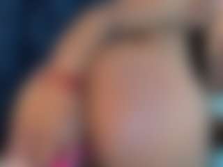ErikaMoore's Live Sex Cam Show