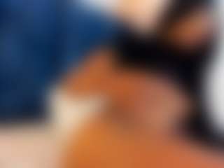 Live cam show with ErikaMoore - Big Ass on iamadamtest123.com