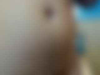 Live cam show with ErikaMoore - Petite Young Adult on Nude Live Now