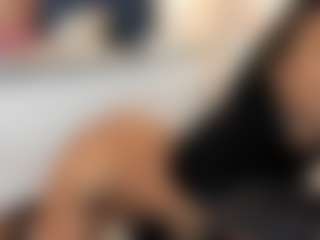 Live cam show with ErikaMoore - Public on live18s.com