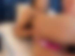 Live cam show with ErikaMoore - Small Tits on madthumbs