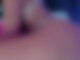 Live cam show with ErikaMoore - Boots on Uber Horny