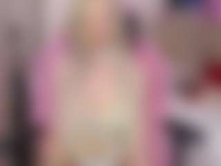 Live cam show with Icerebel - Blonde Hair Small Tits on sexytreat.net
