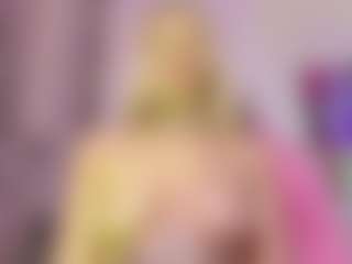 Live cam show with Icerebel - Blue Eyes on xheatlive.com