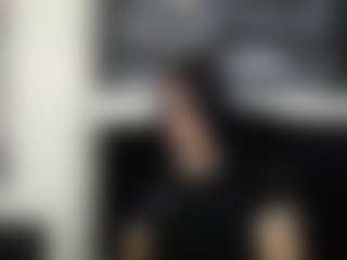 Live cam show with Lia-Vip - Average on livesuperchat.net