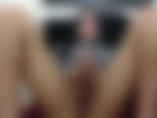 Lia-Vip's Live Sex Cam Show