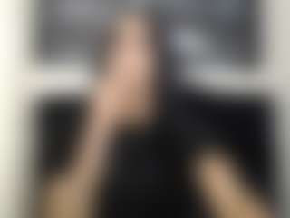 Live cam show with Lia-Vip - Colombia on makecum.org