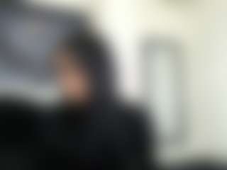 Live cam show with Lia-Vip - Young Adult on luckytryst.com