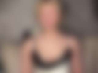 Chanelle's Live Sex Cam Show