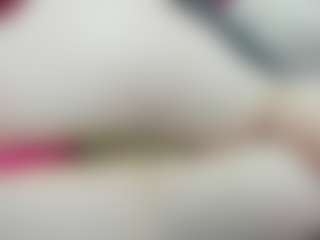 Live cam show with AmmyConnor - Black Hair on Hubzter Live
