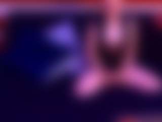 Avery After Dark's Live Sex Cam Show