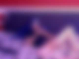 Live cam show with Avery After Dark - Irish on milfzrlive.com