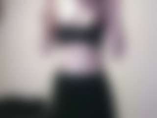 Live cam show with CarlosLombera - Thin on AdultVida.com