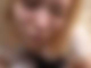 EvaFilipiak's Live Sex Cam Show