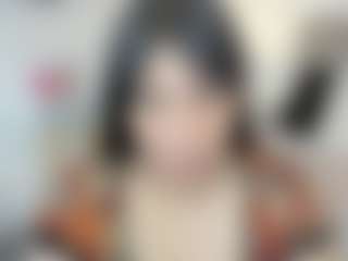 Live cam show with Gia-Fox - Shaved on Sweet Sext