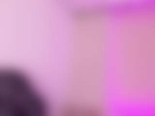 IvyBennetのライブセックスチャットショー