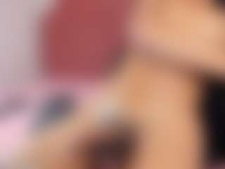Kitty Kisses's Live Sex Cam Show