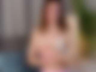 Live cam show with Dasha - Public Mature on liverealitysex.com