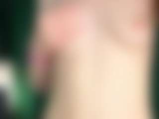 Live cam show with Dasha - Mature on Milfs Live