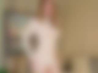 Live cam show with Dasha - Small on Latina Girls