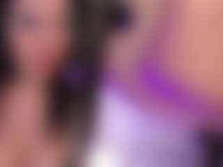Live cam show with LadyReload - MILF on AdultVida.com