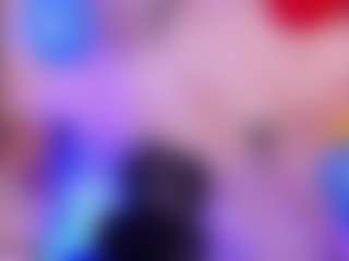 LadyReload MILF webcam performer live streaming