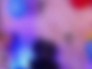 LadyReload MILF webcam performer live streaming