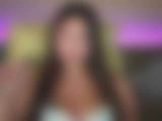 Spettacolo in cam dal vivo con LindsyRawrr - Camel Toe su Camsoda