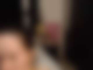 Live cam show with REINA-LUNAR - Middle Aged on fapnchat