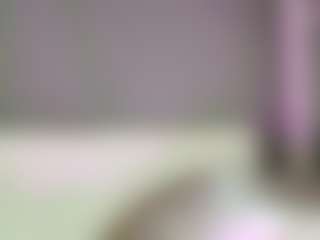 Live cam show with Zoee 8 - Erotic Dance on livesuperchat.net