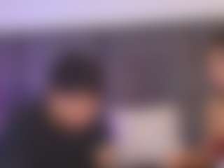 Live cam show with Zoee 8 - Ass Bouncing on SmokeAndPoke