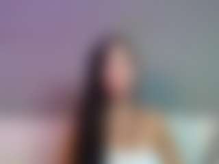 Live cam show with Zoee 8 - Body Massage on Hubzter Live