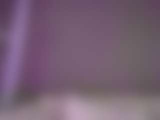 Zoee 8s Live-Sex-Cam-Show