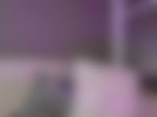 Zoee 8's Live Sex Cam Show