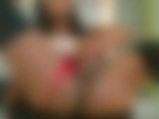 blackbeauty-ts's Live Sex Cam Show