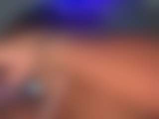 Live cam show with Bossyprinessa1990 - Raven Hair on livesuperchat.net