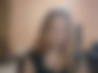 Live cam show with DionnaSeegars - Bra on xplaylive.com
