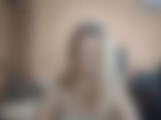 Live cam show with DionnaSeegars - Student on Uber Horny