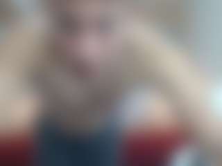 Live cam show with DominantBoy4 - White on Camming Site | colombia