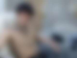 Iantwink18's Live Sex Cam Show