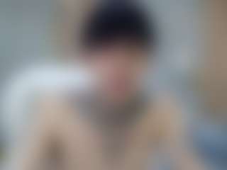 Iantwink18's Live Sex Cam Show